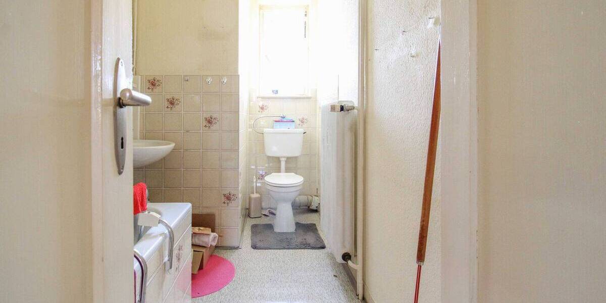 Einfamilienhaus Bad Driburg - 8 Zimmer, 259.000&euro; | Angebot:26229590