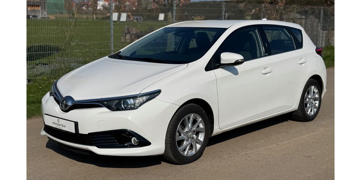 Toyota Auris 73.000 km 12.950 &euro; Mannheim 68239