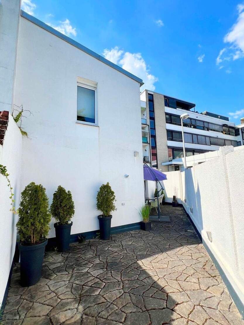 Wohn- und Geschäftshaus aus der Gründerzeit in bester Lage von Solingen Ohligs zimmer