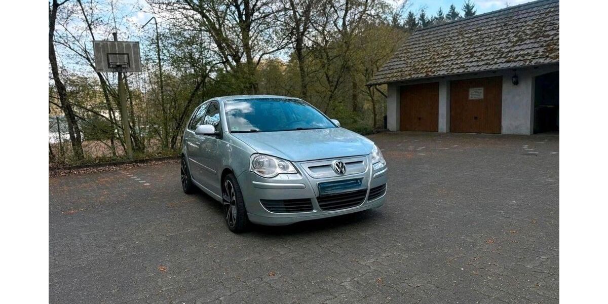 VW Polo 211.000 km 2.000 &euro; Bonn 53227