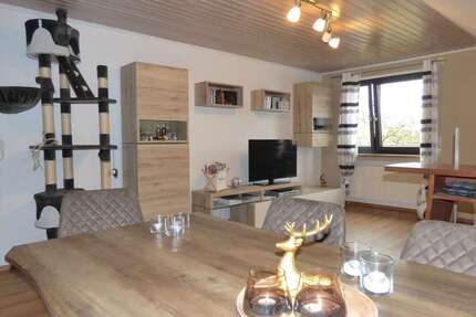 Wohnung Gunzenhausen - 4 Zimmer, 100 m&sup2;, 700&euro; | Angebot:25613959