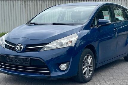 Toyota Verso 225.000 km 4.400 &euro; Bremen 28197