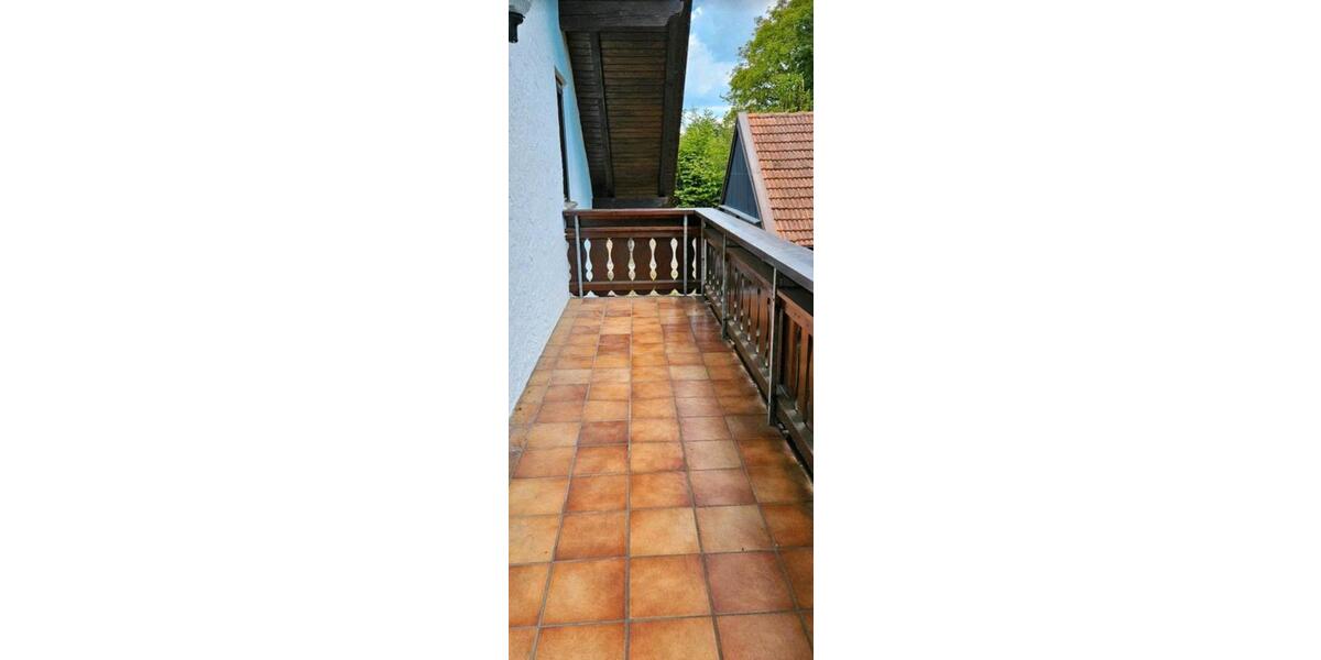 WG Zimmer in 3er Studenten WG, frei ab sofort 4 zimmer