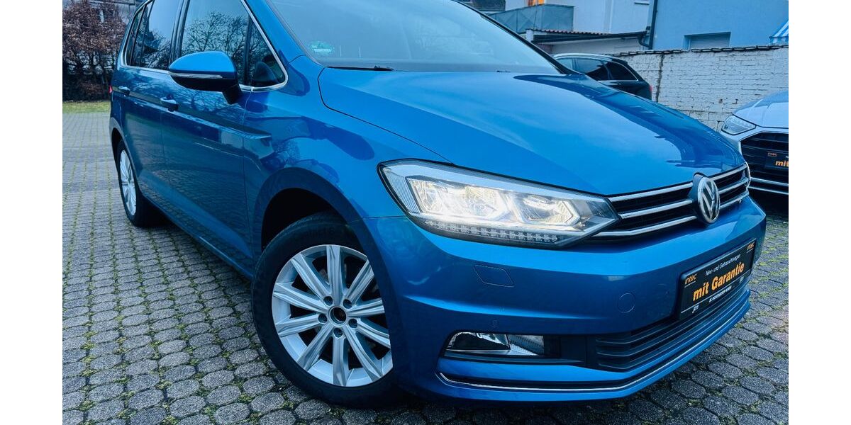VW Touran 117.529 km 15.990 &euro; Mannheim 68307