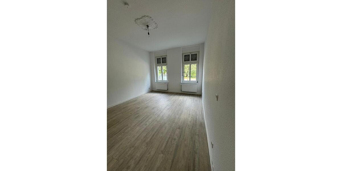 Hochparterre Hennigsdorf - 2 Zimmer, 64 m&sup2;, 800&euro; | Angebot:26186889