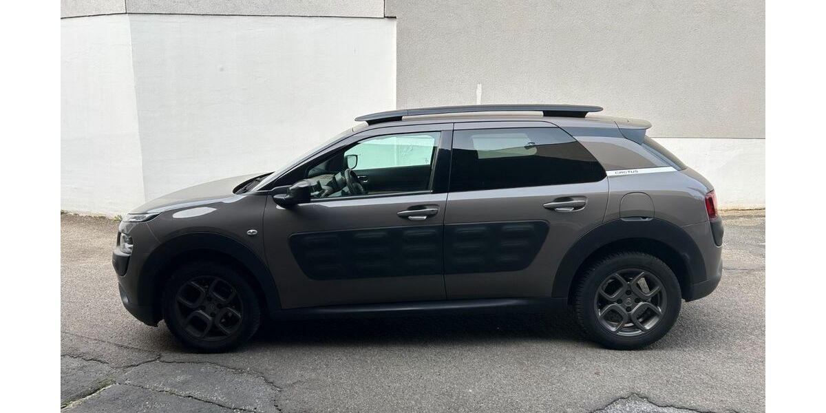 Citroen C4 Cactus 102.000 km 8.100 &euro; Ratingen 40878
