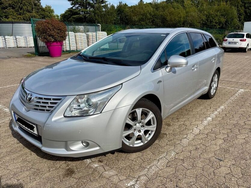 Avensis