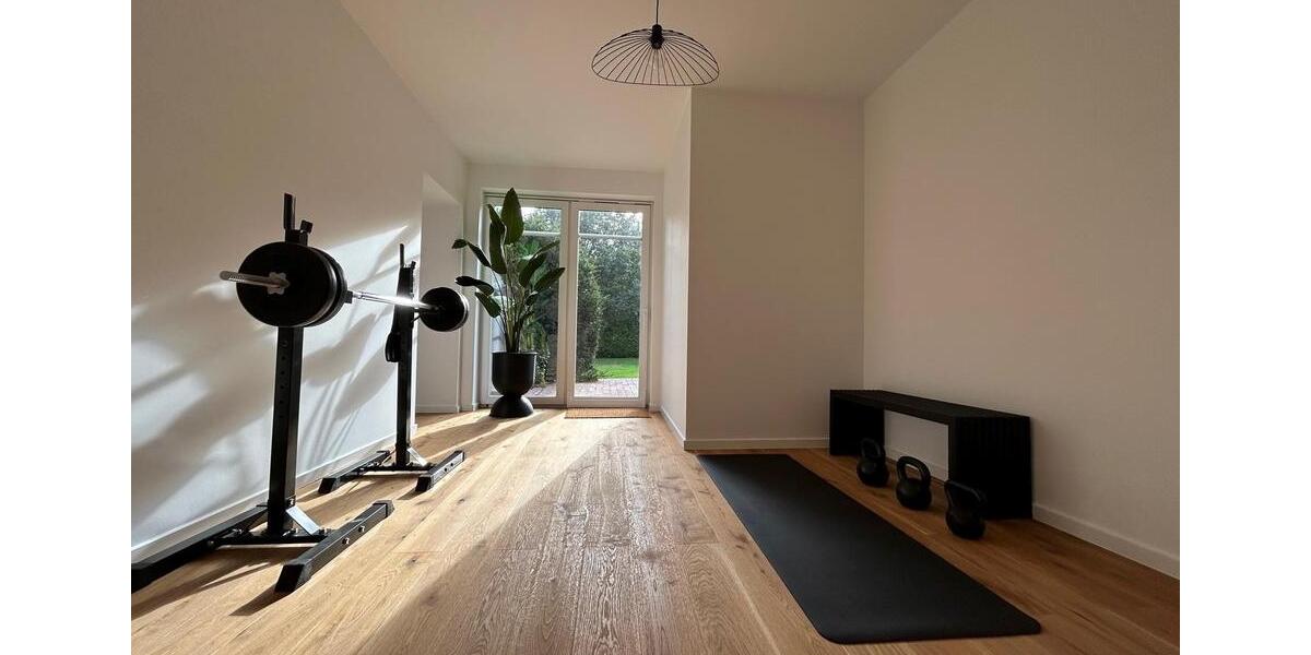 Einfamilienhaus Upgant-Schott Schott - 10 Zimmer, 250 m&sup2;, 2.200&euro; | Angebot:25450756