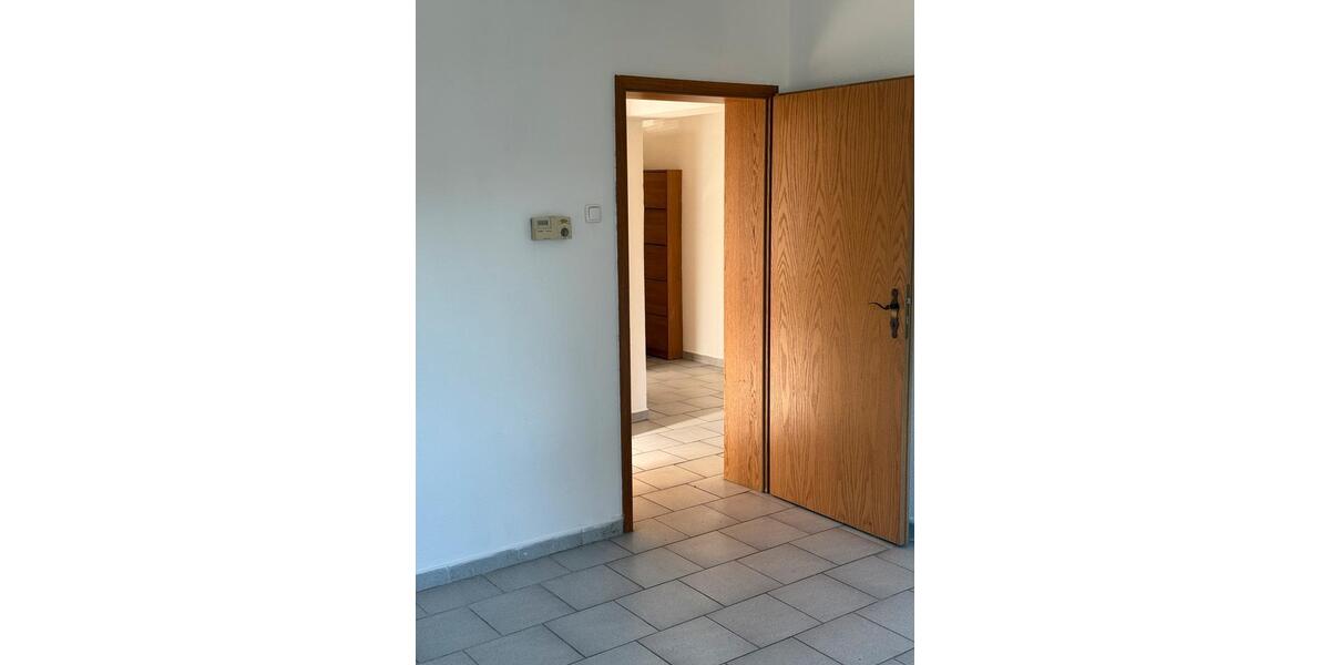 Erdgeschoßwohnung Mönchengladbach Ost - 2 Zimmer, 52 m&sup2;, 89.900&euro; | Angebot:25380004