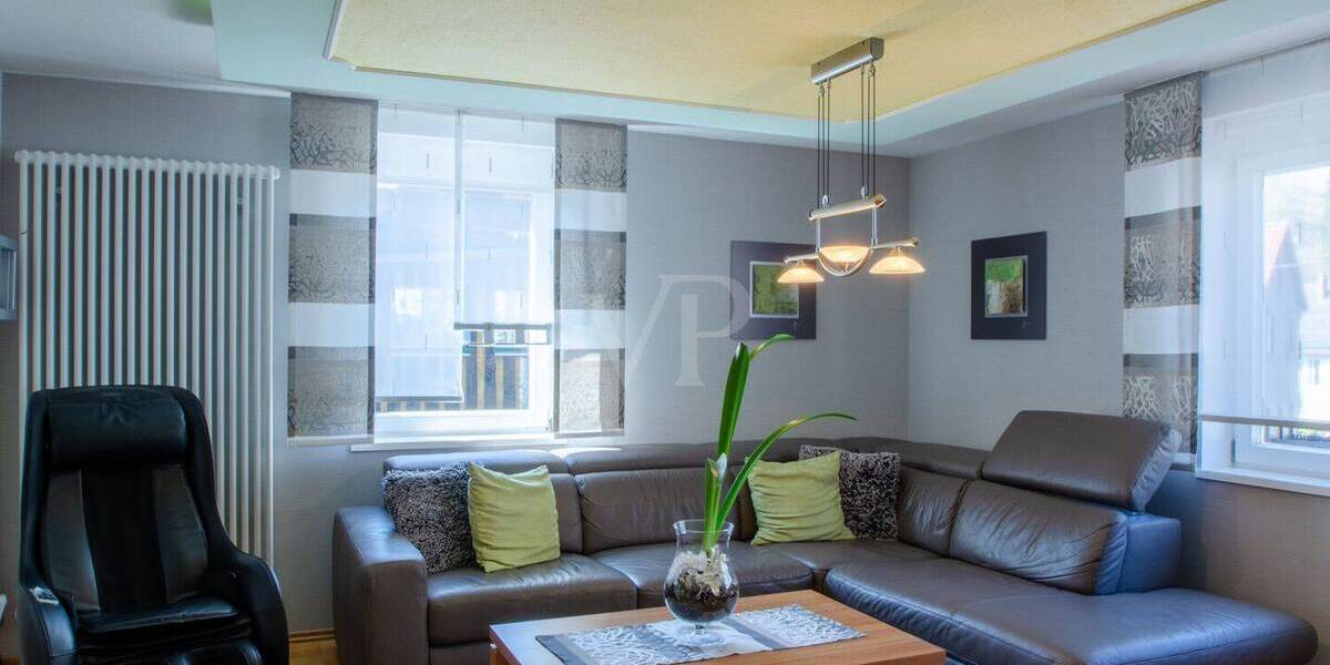 Doppelhaushälfte Masserberg / Fehrenbach Fehrenbach - 7 Zimmer, 160 m&sup2;, 225.000&euro; | Angebot:26438124