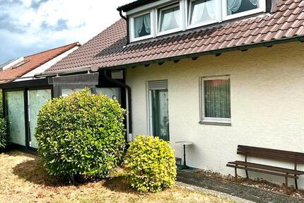 Haus Hattenhofen - 7 Zimmer, 200 m&sup2;, 570.000&euro; | Angebot:27301447