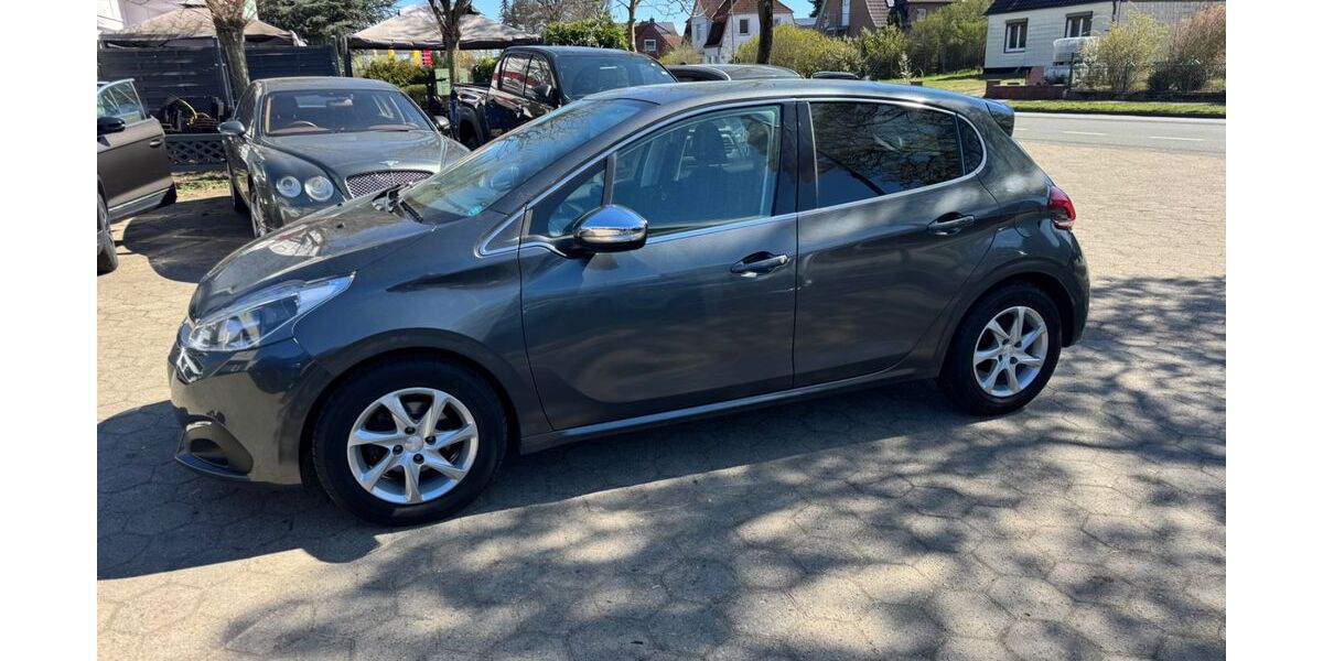 Peugeot 208 248.000 km 4.500 &euro; Stelle 21435