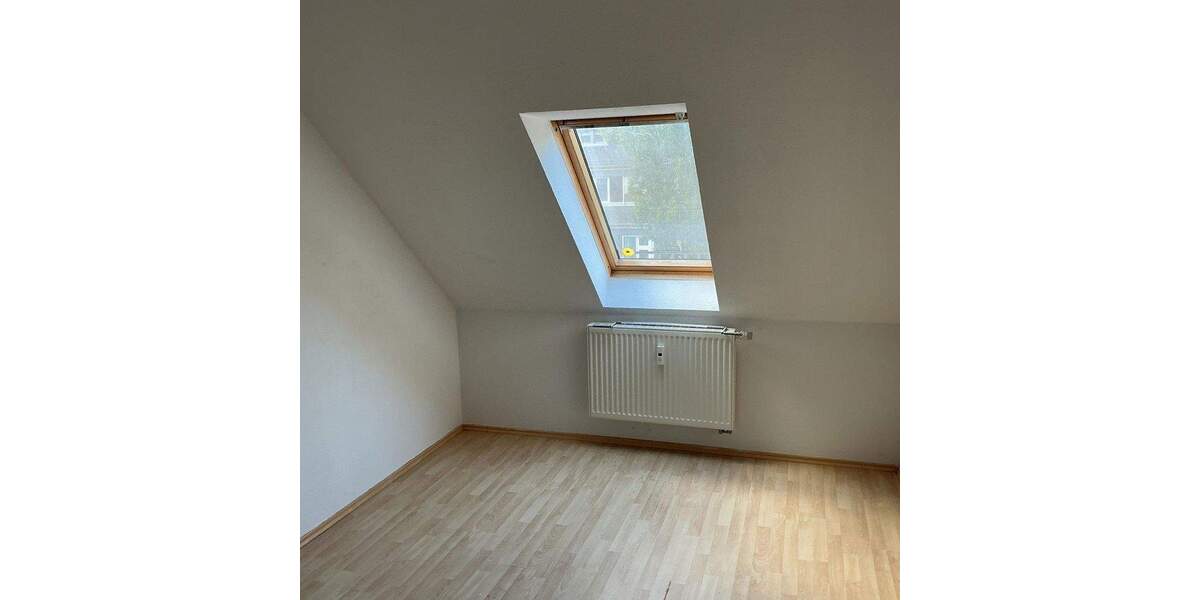 Mehrfamilienhaus, Wohnhaus Arnstadt - 2 Zimmer, 59 m&sup2;, 400&euro; | Angebot:25153900