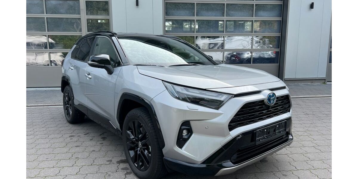 Toyota RAV 4 9.100 km 38.590 &euro; Kiel 24109