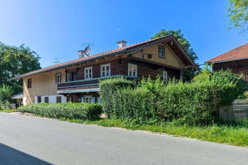 Haus zum Kaufen in Dietramszell 769.000 € 174 m²