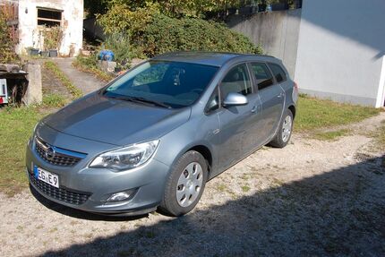 Opel Astra 143.000 km 3.999 € Reut 84367