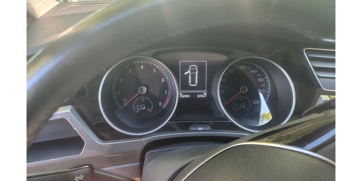 VW Touran 106.099 km 21.299 &euro; Mannheim 68199