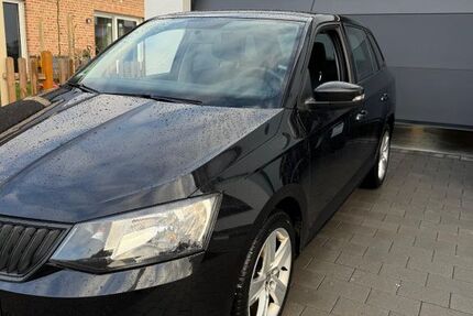 Skoda Fabia 189.000 km 6.200 &euro; Hagen 58093