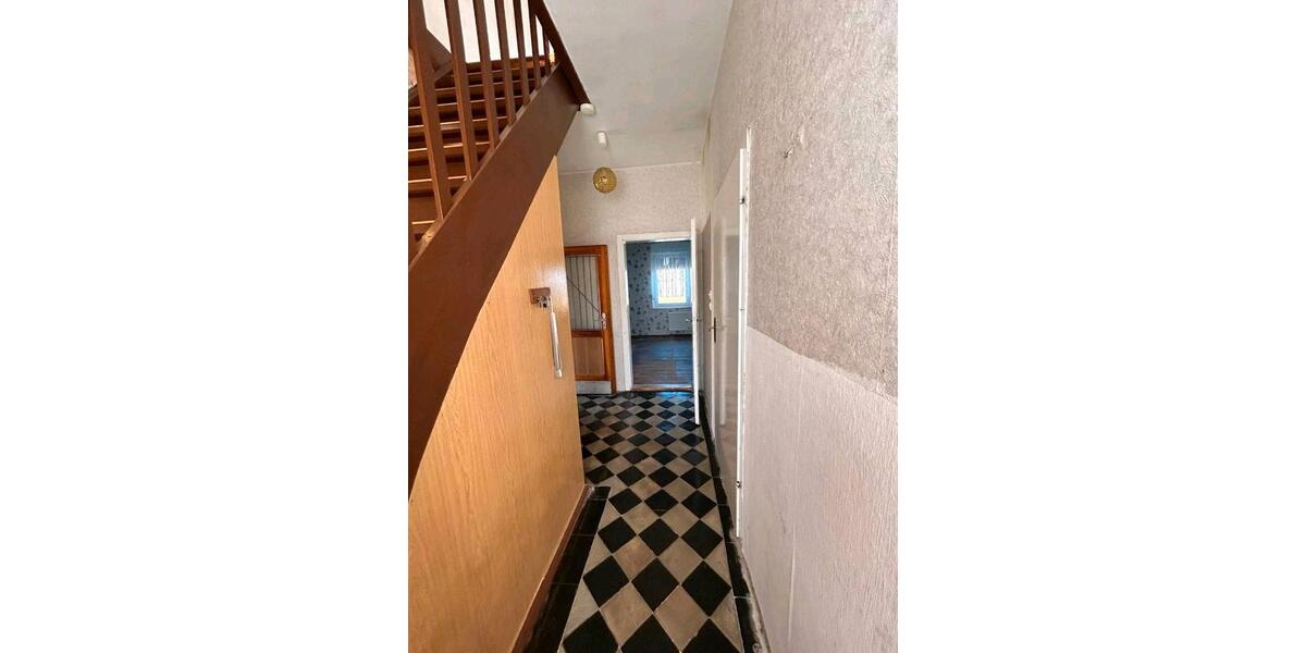 Einfamilienhaus Tangerhütte - 5 Zimmer, 125 m&sup2;, 120.000&euro; | Angebot:26102147