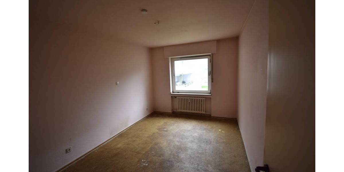 Gestalten Sie diese ETW nach Ihrer Vorstellung - Etagenwohnung Bergisch Gladbach / Refrath Refrath | Angebot:26660290
