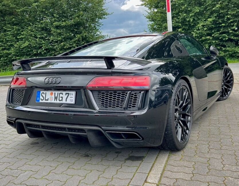 R8