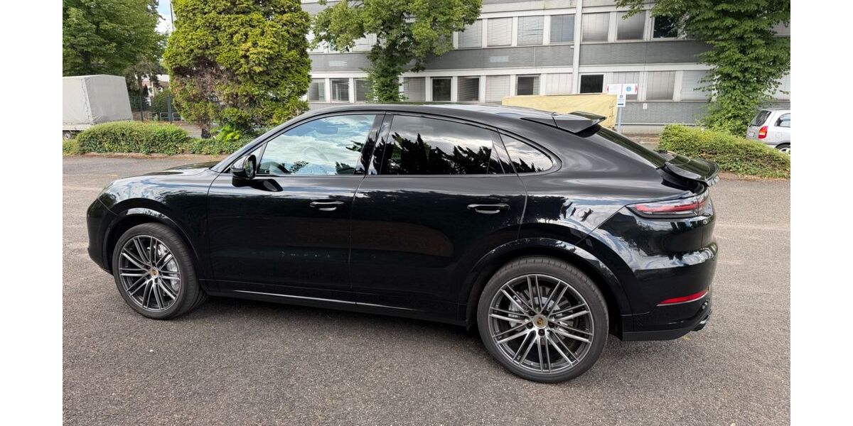 Porsche Cayenne 111.000 km 66.200 &euro; Bonn 53111