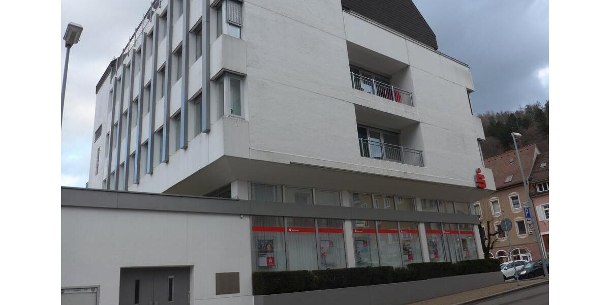 Top Lage, Top Räume, BüroPraxis in Triberg, Marktplatz zimmer