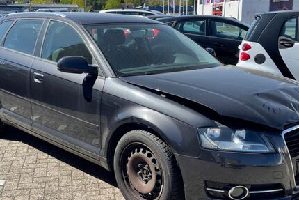 Audi A3 161.000 km 2.750 &euro; Nordhorn 48529