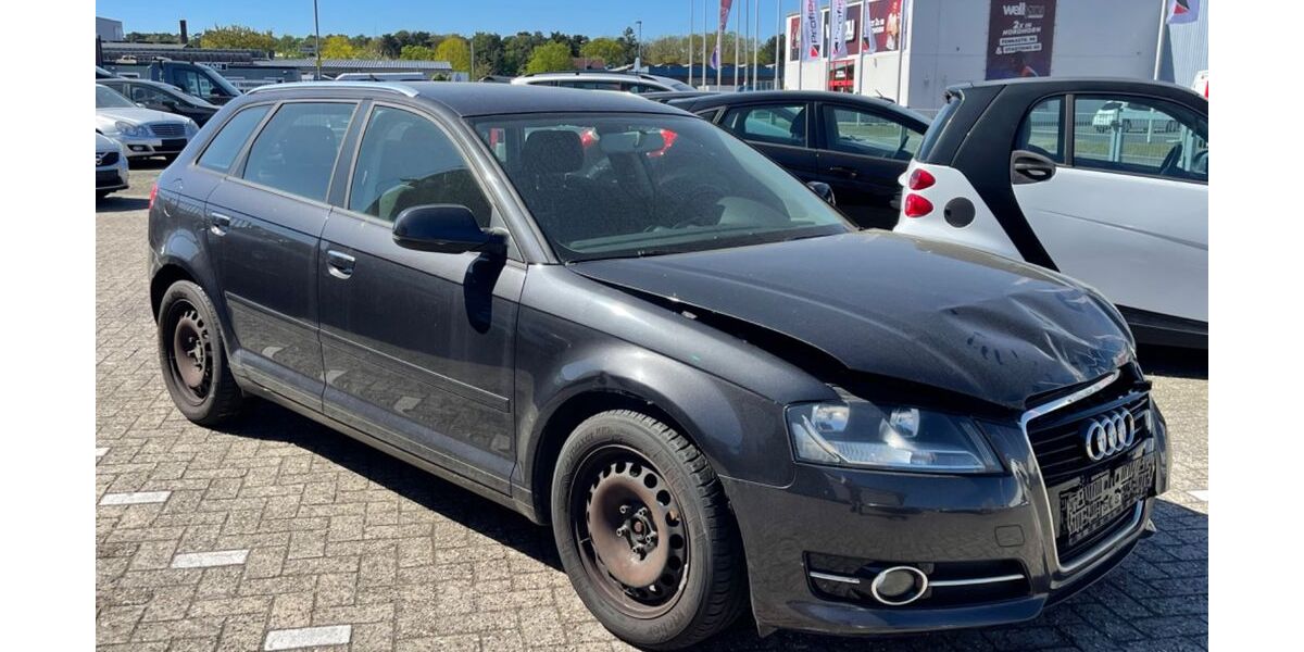 Audi A3 161.000 km 2.750 &euro; Nordhorn 48529