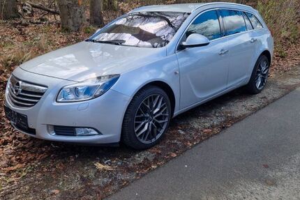 Opel Insignia 72.069 km 8.000 &euro; Rödinghausen 32289
