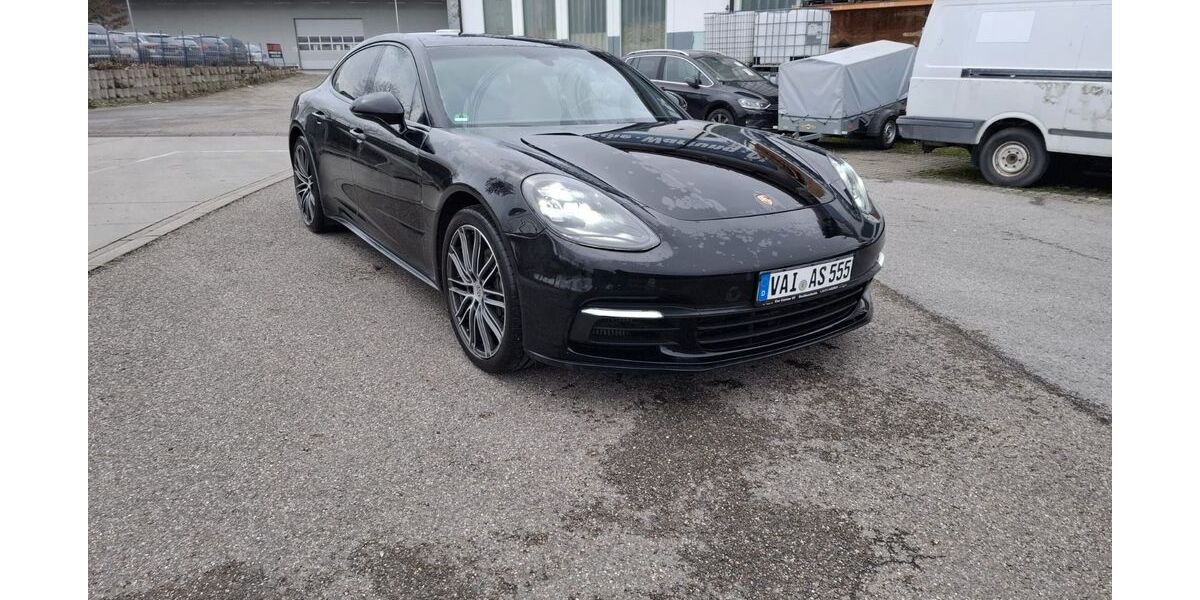Porsche Panamera 197.000 km 43.900 &euro; Baden-Württemberg - Sachsenheim 74343