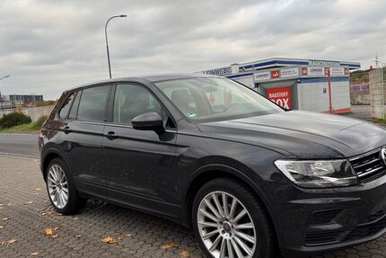 VW Tiguan 144.000 km 13.000 € Schwalbach 65824