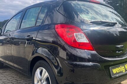 Opel Corsa 107.000 km 5.850 &euro; Klingenthal 08248