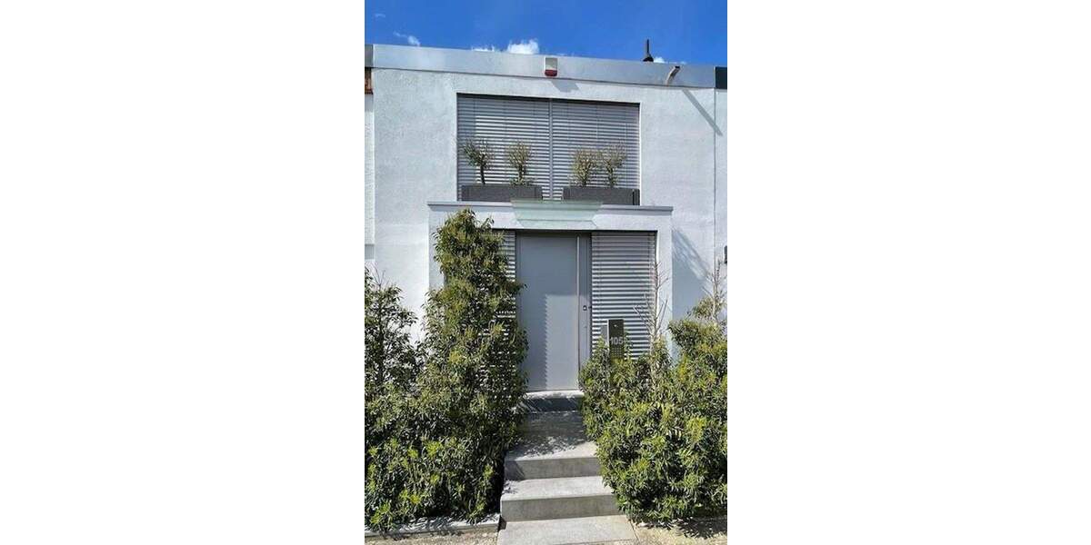 Reihenmittelhaus Mannheim Rheinau - 3 Zimmer, 195 m&sup2;, 726.000&euro; | Angebot:24298471