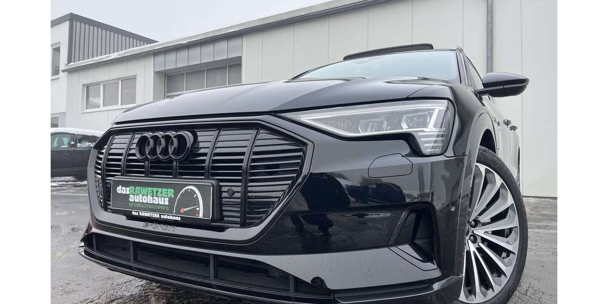 Audi e-tron 32.298 km 32.860 &euro; Marktredwitz 95615