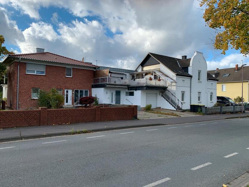 Mehrfamilienhaus, Haus Unna Süd 400m2 Wohnfläche, 1500m2 Grund zimmer