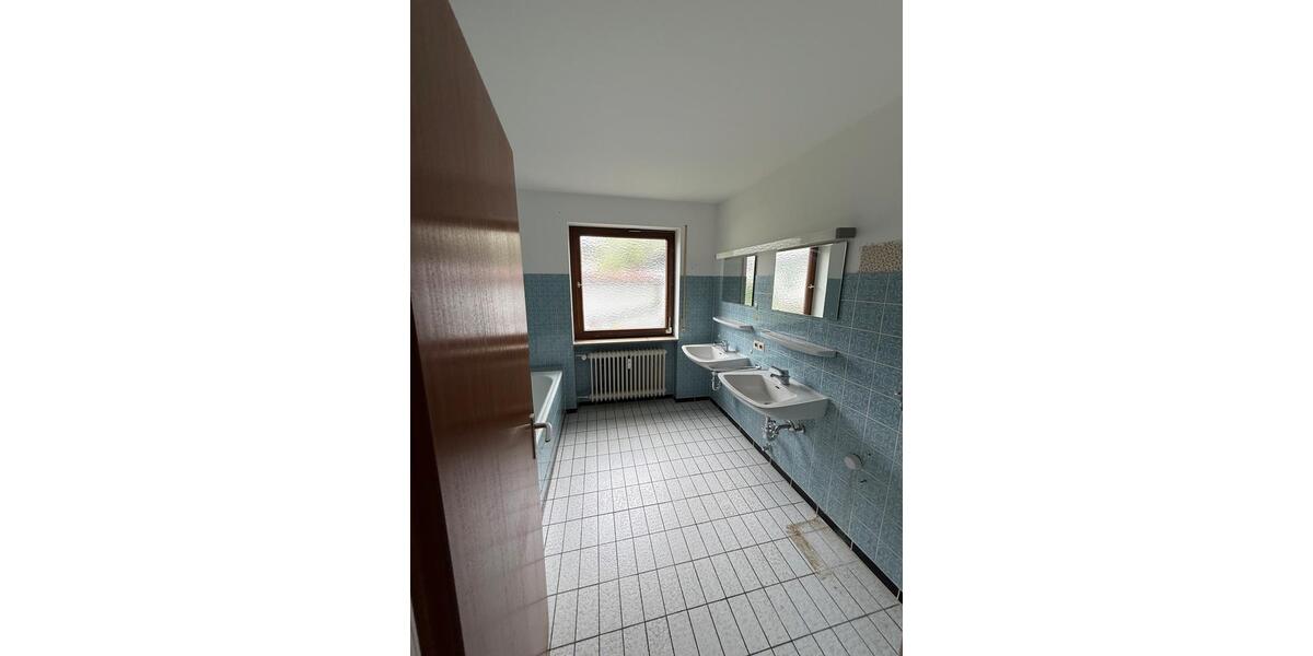 Erdgeschoßwohnung Bergatreute - 5 Zimmer, 125 m&sup2;, 339.000&euro; | Angebot:26602868