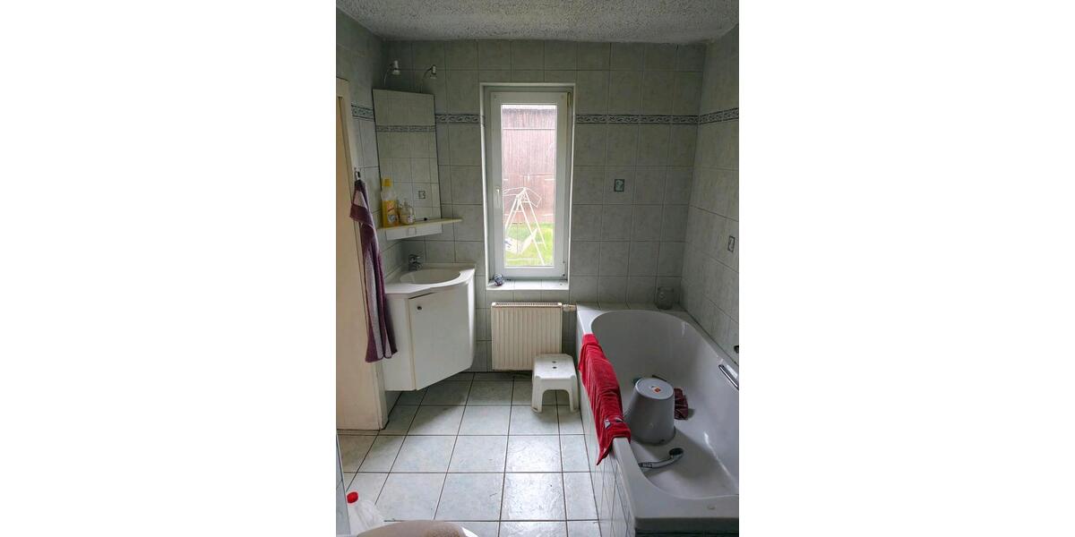 Bauernhaus, Landhaus Guben - 6 Zimmer, 132 m&sup2;, 79.000&euro; | Angebot:26322043