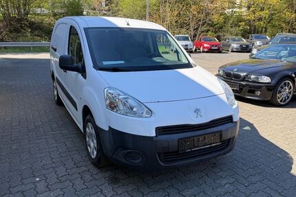 Peugeot Partner 262.566 km 3.999 &euro; Freudenberg 57258