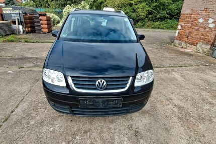 VW Touran 198.000 km 690 &euro; Leinefelde 37327