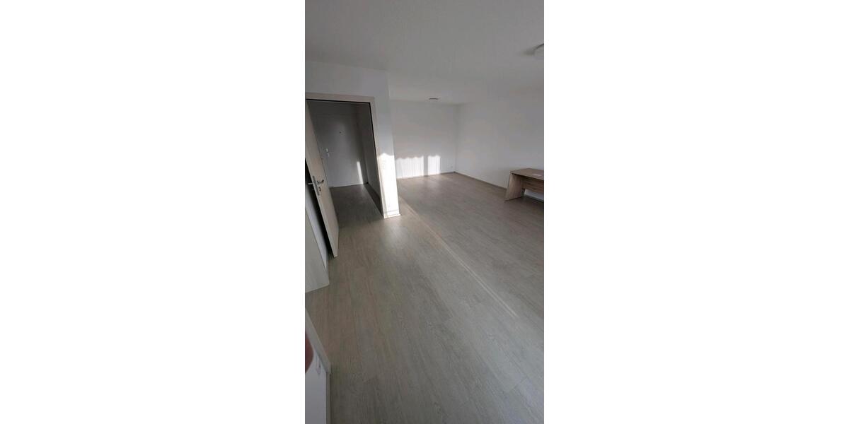 Etagenwohnung Villingen-Schwenningen Schwenningen - 1.5 Zimmer, 45 m&sup2;, 135.000&euro; | Angebot:27143046