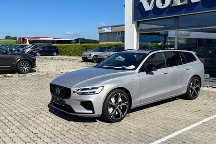 Volvo V60 14.999 km 51.990 &euro; Haag-Winden bei München 83527