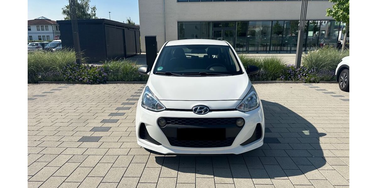 Hyundai i10 65.000 km 5.850 &euro; Baden-Baden 76530