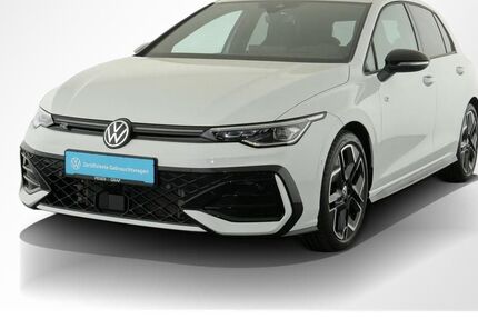 VW Golf 9.432 km 33.404 &euro; Nürnberg 90411