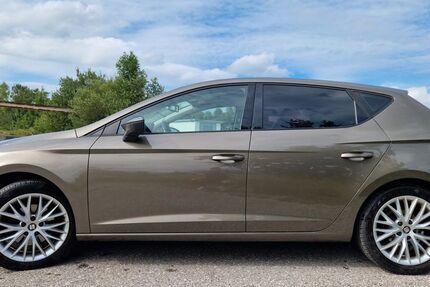 Seat Leon 119.550 km 10.000 € Bad Kohlgrub 82433