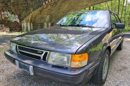 Saab 9000
