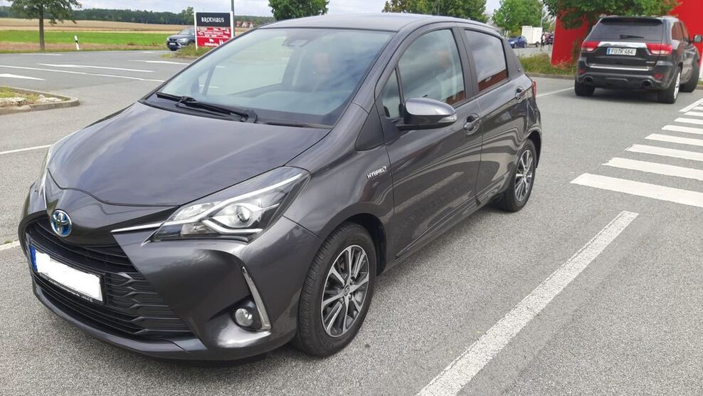 Toyota Yaris 32.000 km 14.900 € Obermichelbach 90587