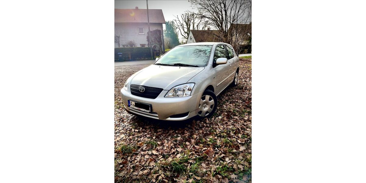 Toyota Corolla 25.000 km 4.500 &euro; WEHRINGEN 86517