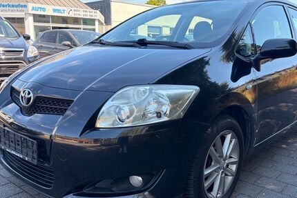 Toyota Auris 104.738 km 4.990 &euro; Trier 54294