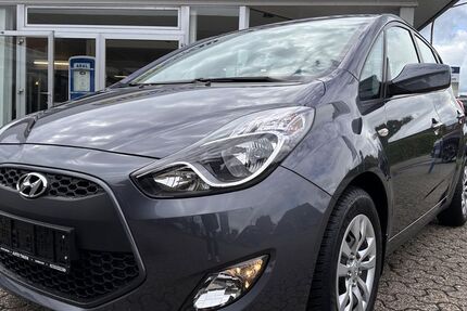 Hyundai ix20 12.000 km 9.990 &euro; Saterland-Sedelsberg 26683